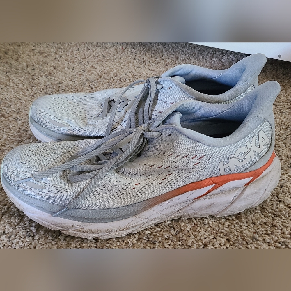 Soft and light for every day running shoes w Clifton one one